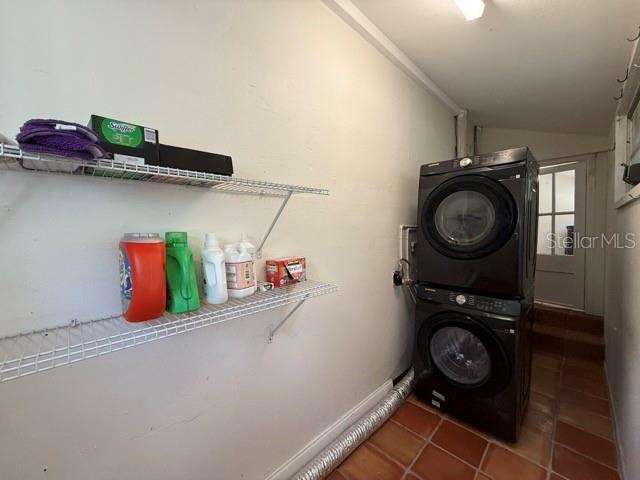 IDLEWILD ON THE HILLSBOROUGH - Residential Lease