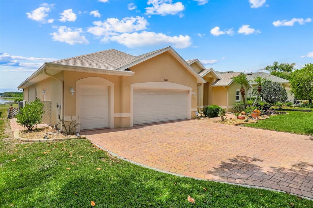 Photo of 16741 Tall Grass Lane, Clermont, FL 34711 (MLS # G5112133)