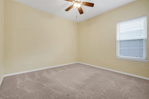 Tiny photo for 16741 Tall Grass Lane, Clermont, FL 34711 (MLS # G5112133)