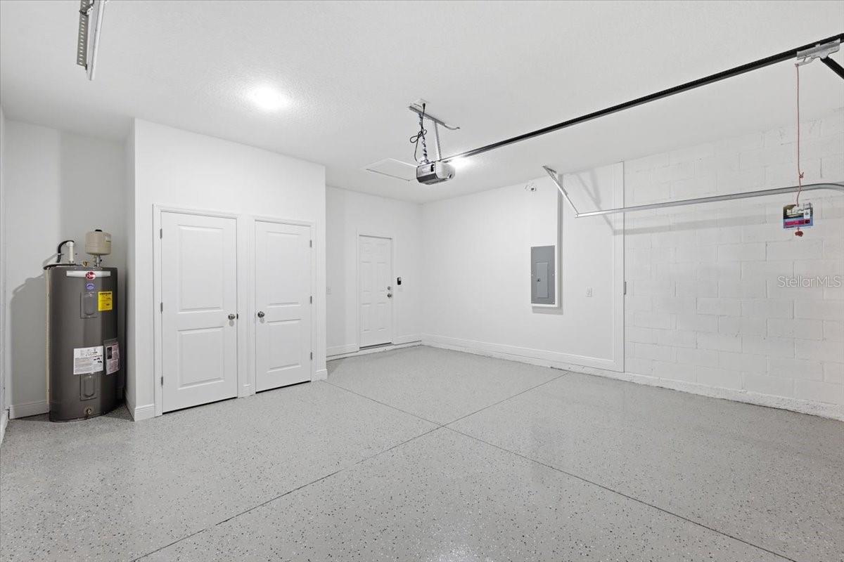 VILLA SORRENTO - Residential