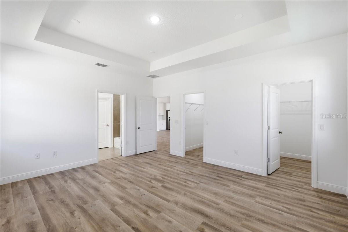 VILLA SORRENTO - Residential