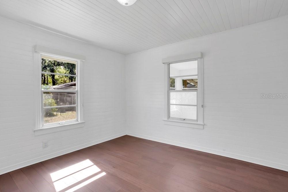 OAKLAND HEIGHTS - Residential