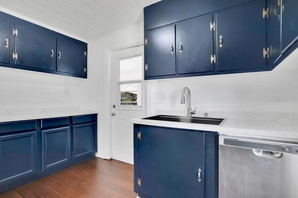 OAKLAND HEIGHTS - Residential