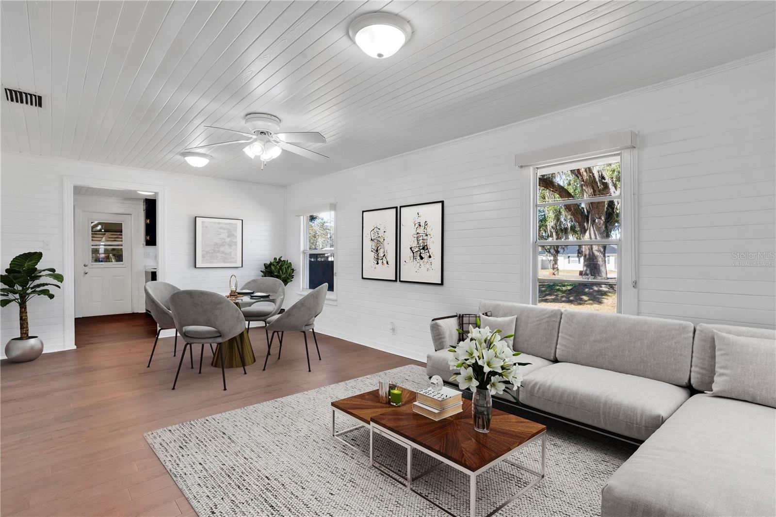 OAKLAND HEIGHTS - Residential