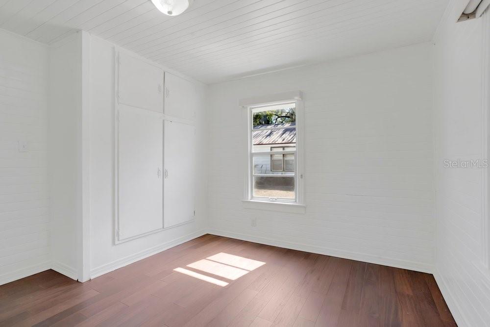 OAKLAND HEIGHTS - Residential