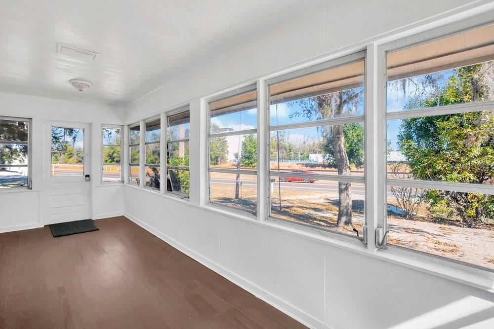 OAKLAND HEIGHTS - Residential