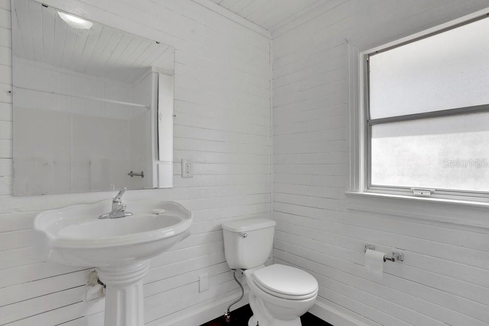 OAKLAND HEIGHTS - Residential