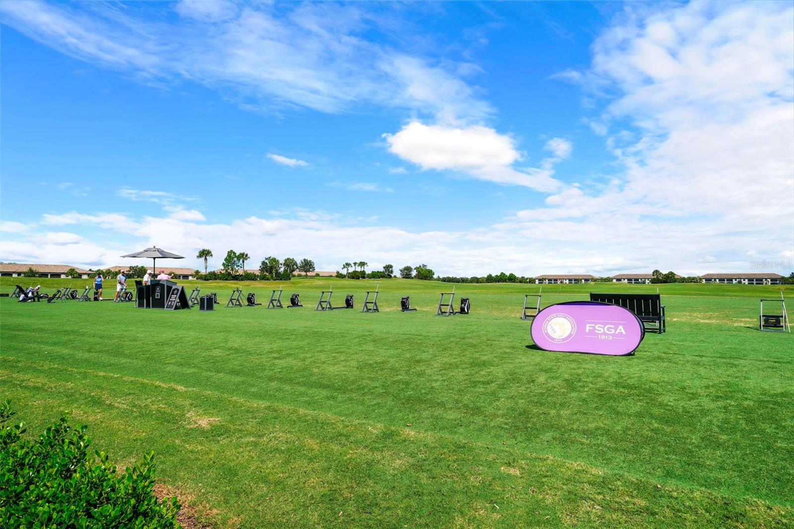 LAKEWOOD NATIONAL GOLF CULB PH II - Residential