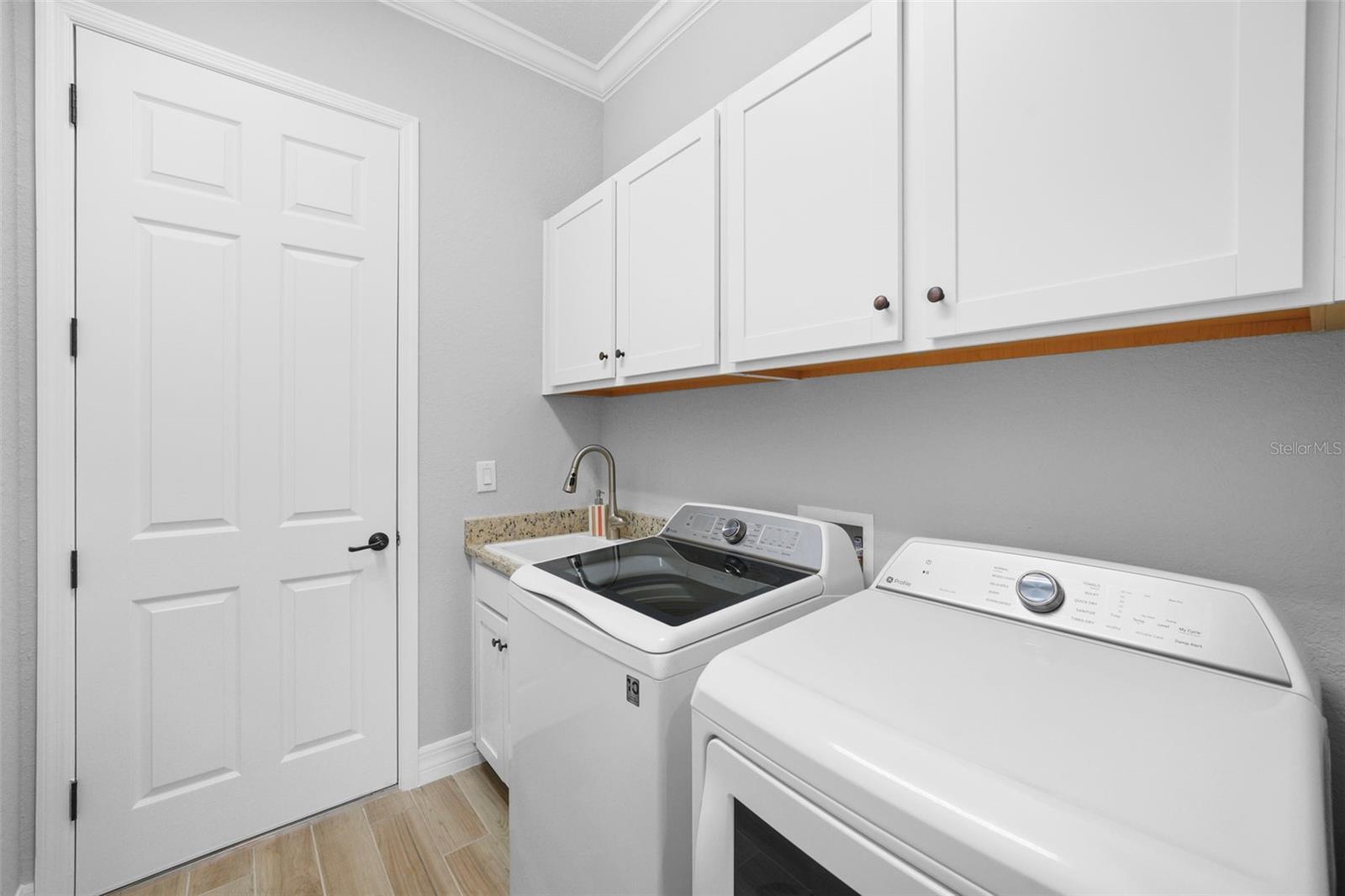 LAKEWOOD NATIONAL GOLF CULB PH II - Residential