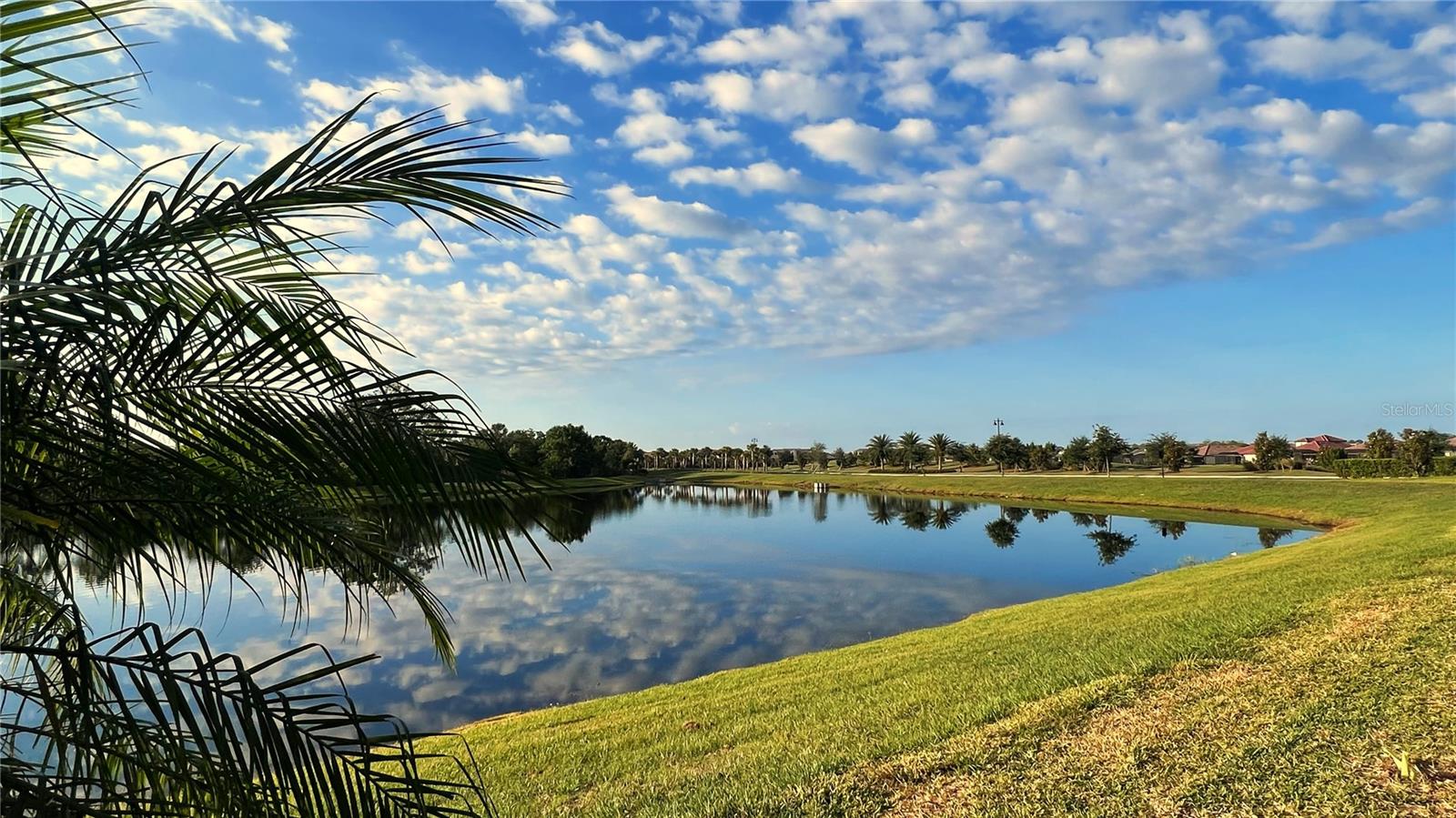 LAKEWOOD NATIONAL GOLF CULB PH II - Residential