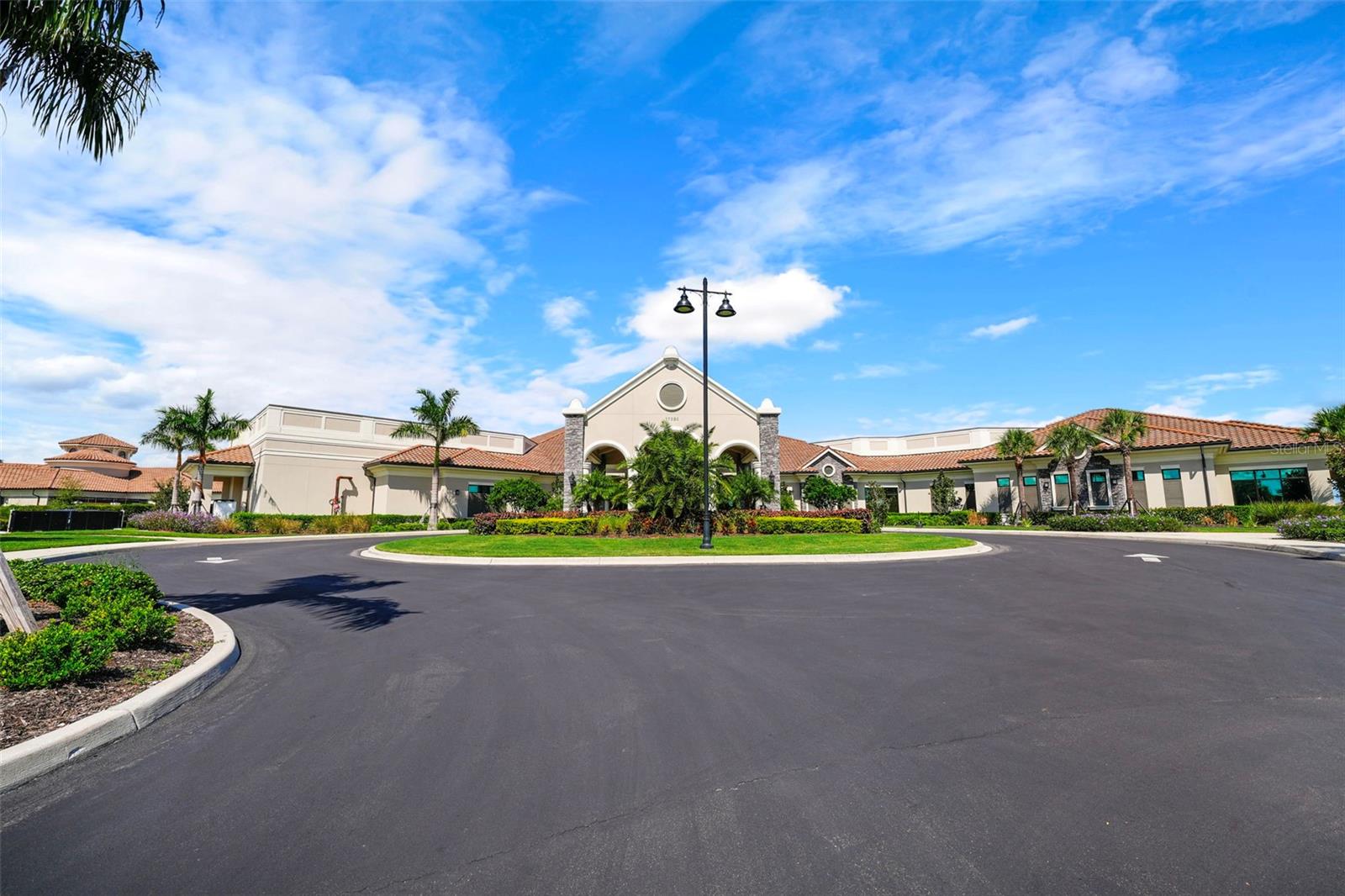 LAKEWOOD NATIONAL GOLF CULB PH II - Residential