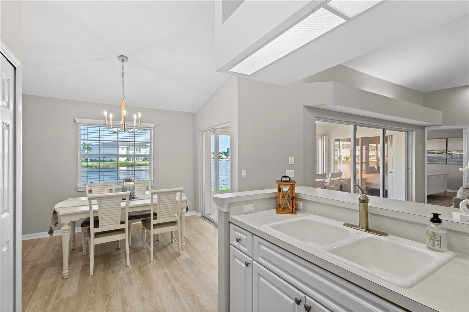 SOUTH SHORE VILLAS A CONDOMINI - Residential