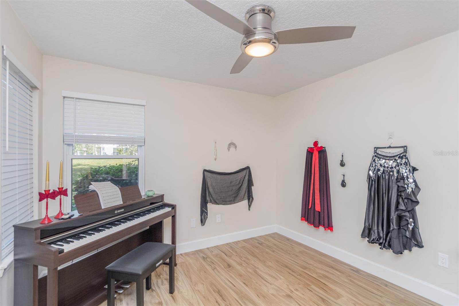 REGENCY PARK AT LAKE MARY A CONDO - Residential