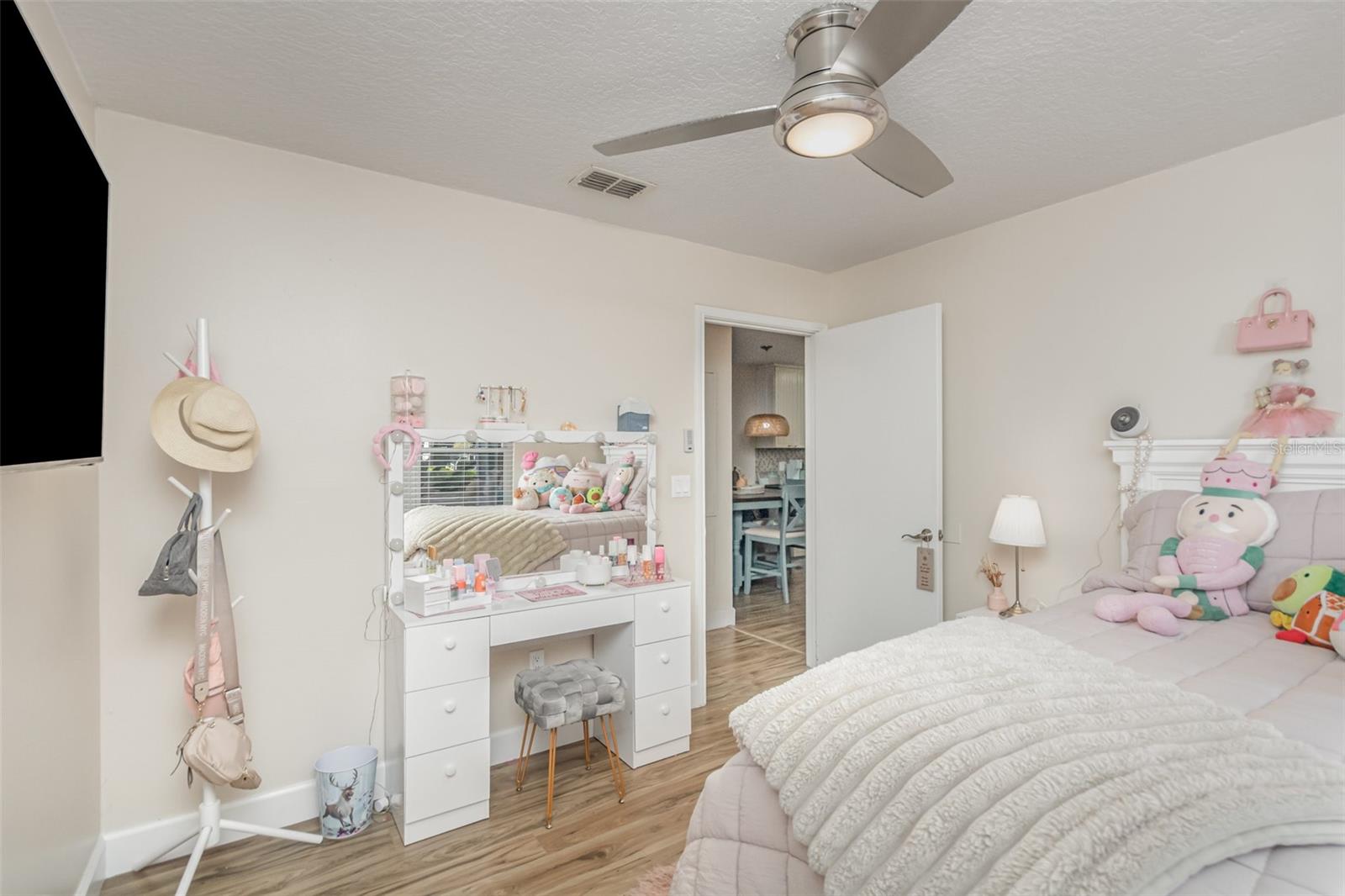 REGENCY PARK AT LAKE MARY A CONDO - Residential