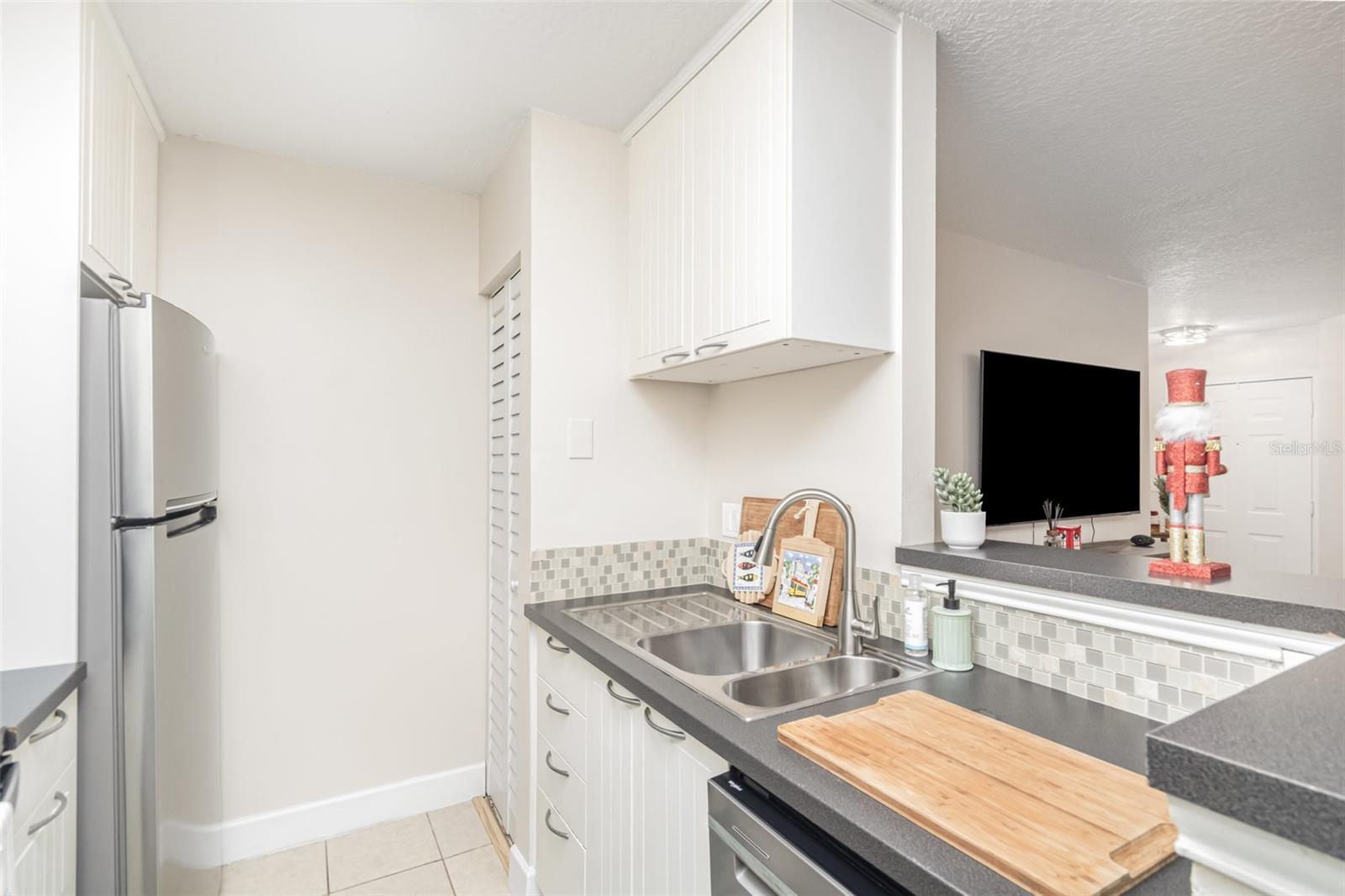 REGENCY PARK AT LAKE MARY A CONDO - Residential