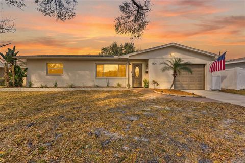 Photo of 1824 59th Way N, St Petersburg, FL 33710 (MLS # TB8478031)