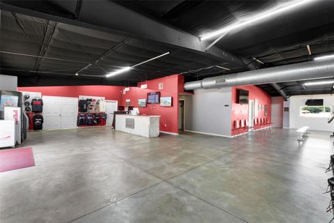 Tiny photo for 5821 Pit Road, Bushnell, FL 33513 (MLS # G5097423)