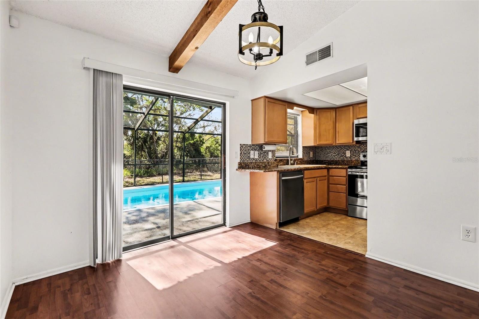 SPRING OAKS - Residential