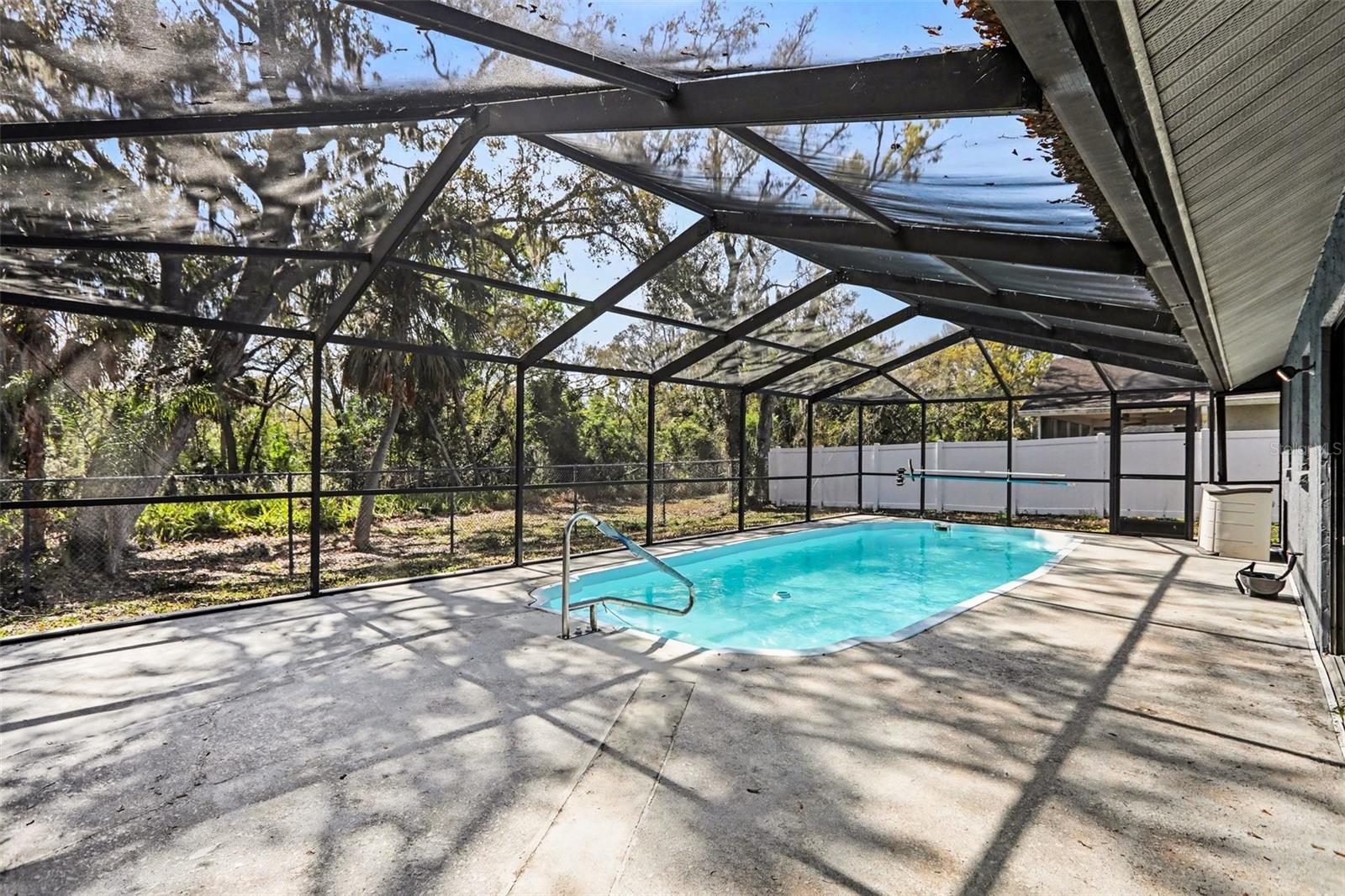 SPRING OAKS - Residential