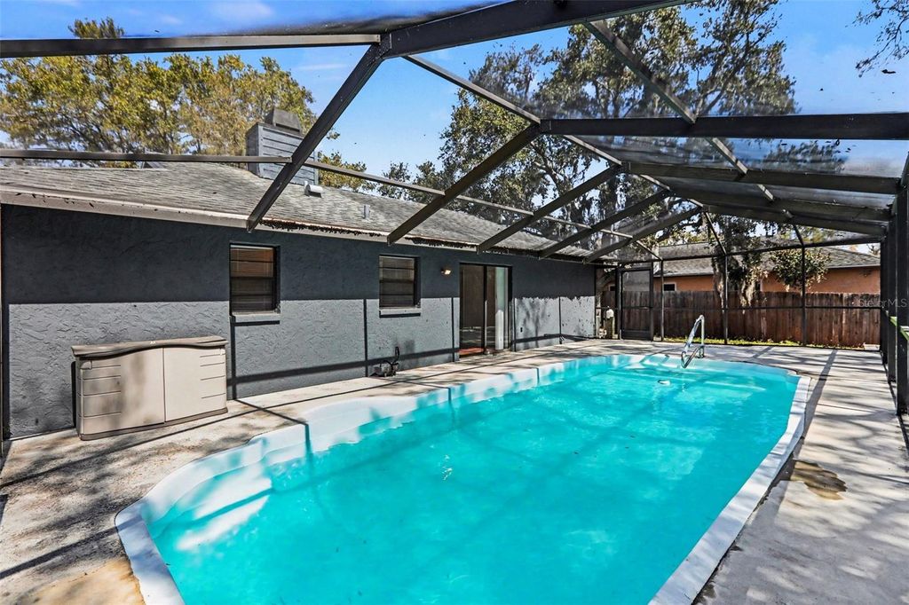 Photo of 2332 Seward Drive, Sarasota, FL 34234 (MLS # D6146339)