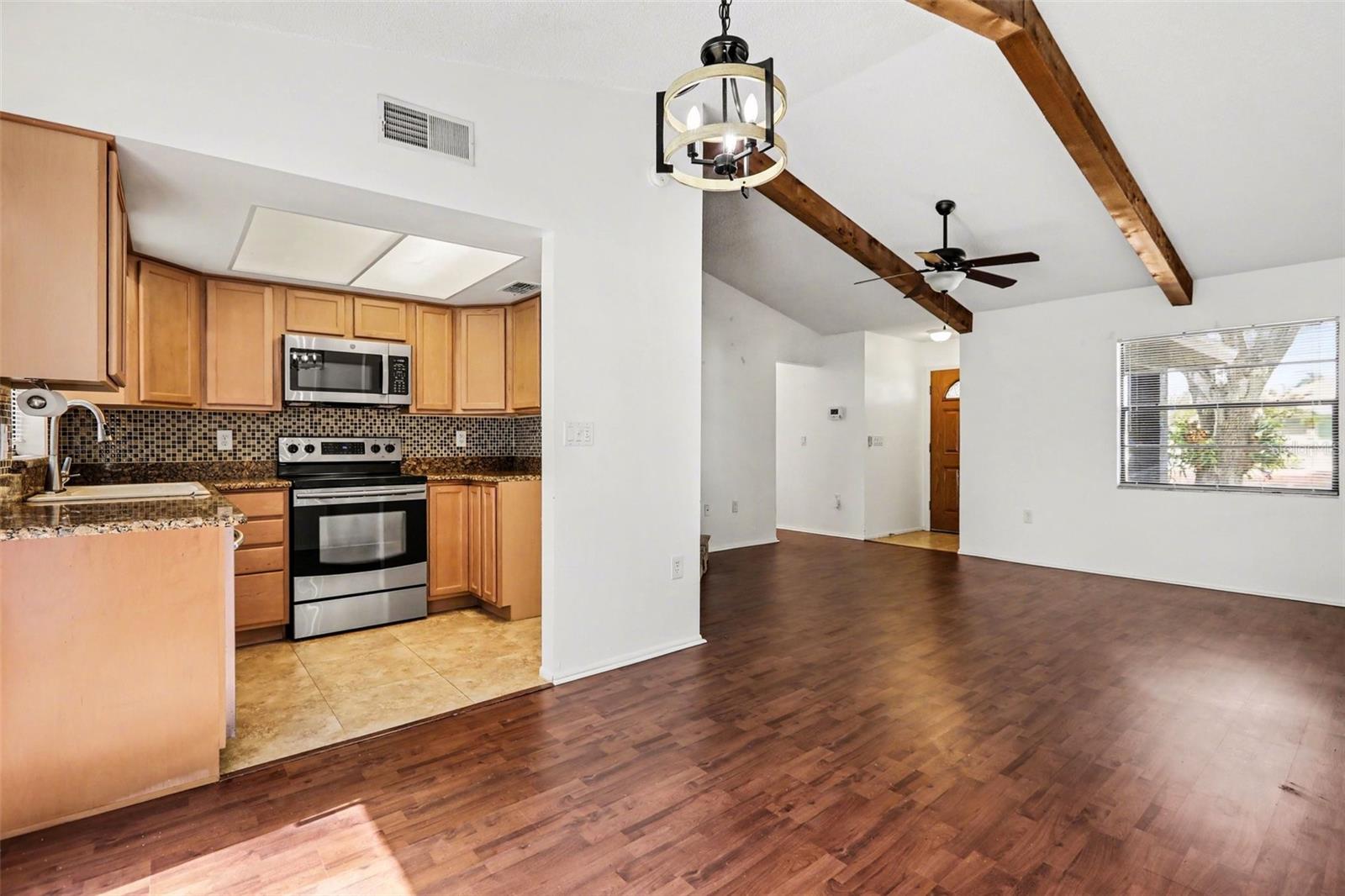 SPRING OAKS - Residential