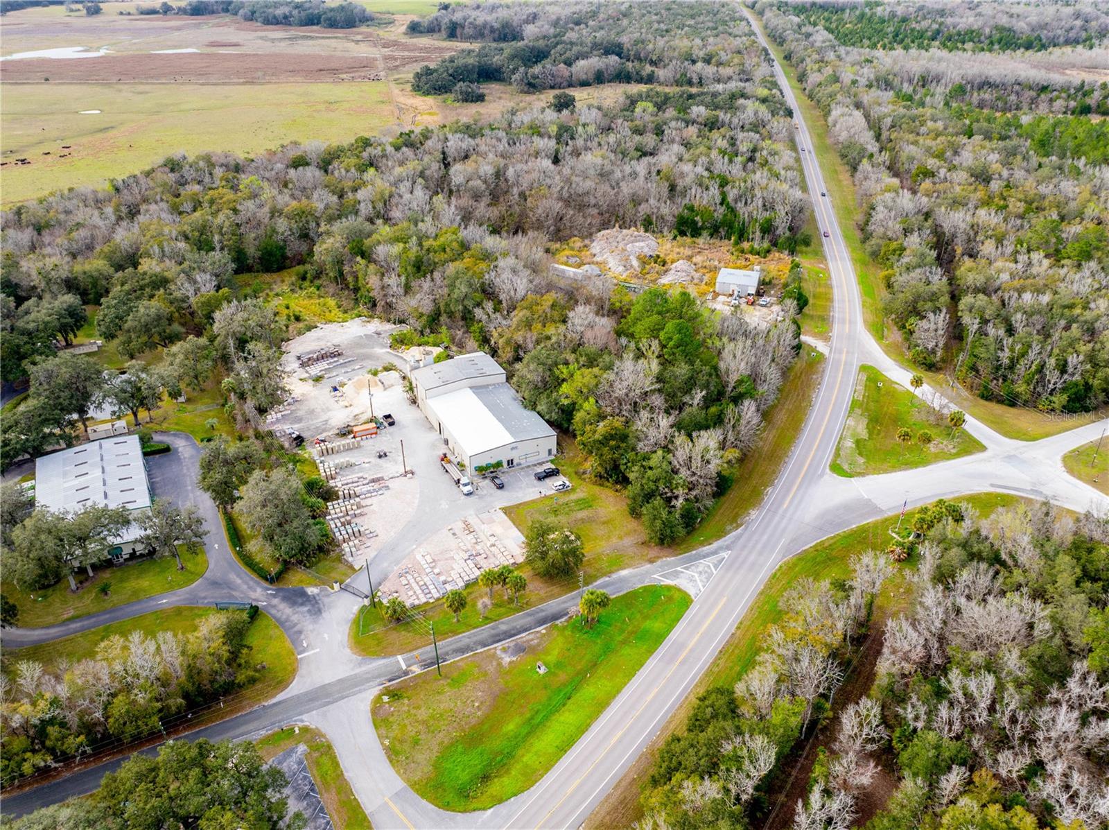 ACREAGE - Commercial Sale