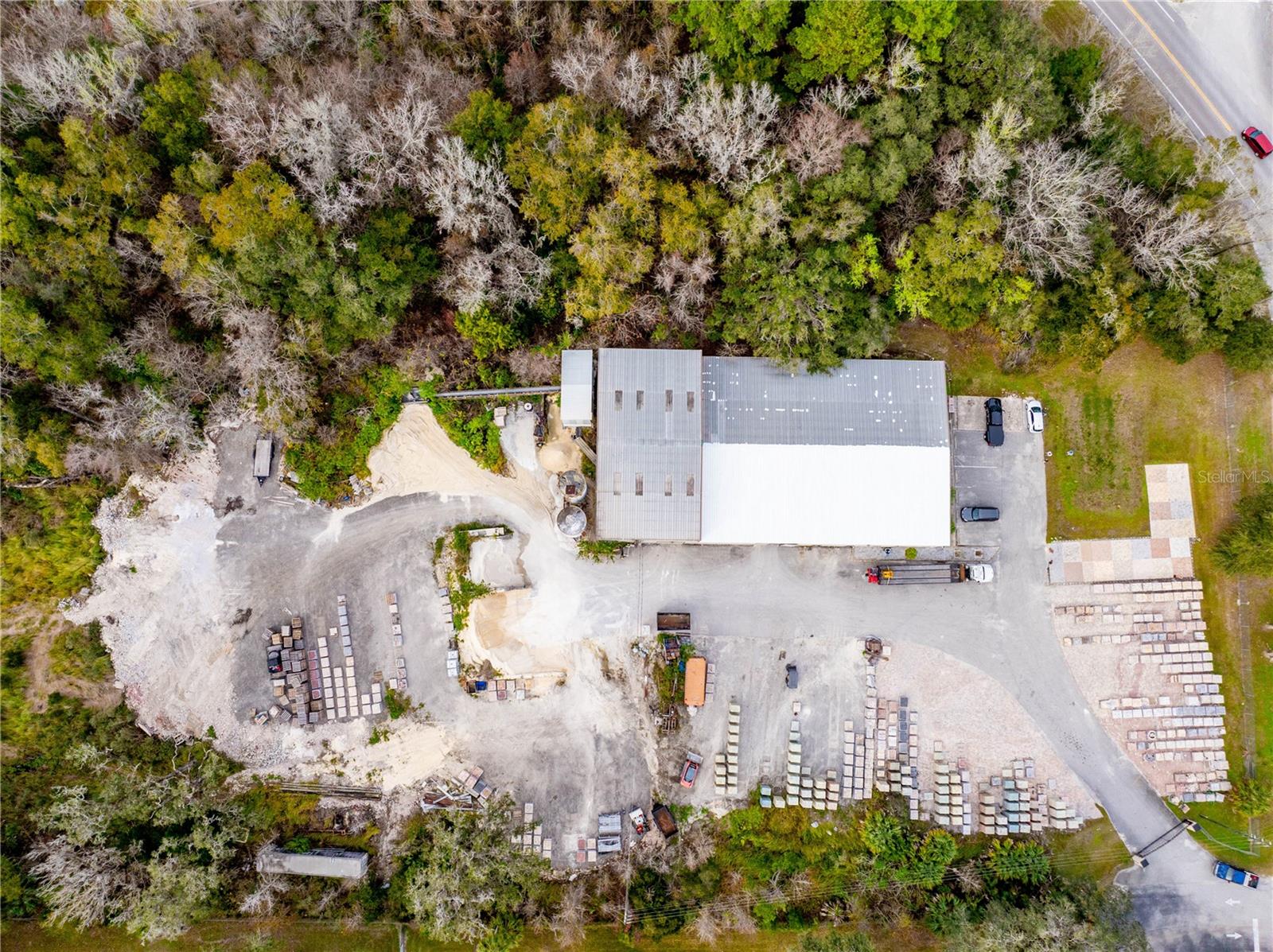 ACREAGE - Commercial Sale