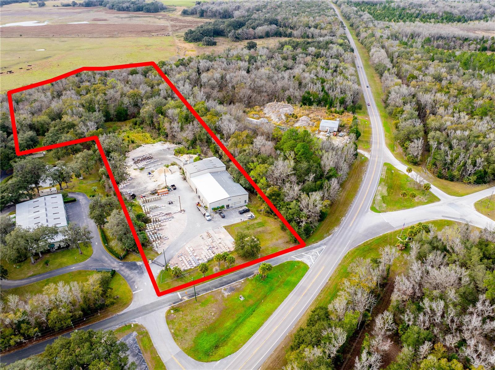 ACREAGE - Commercial Sale