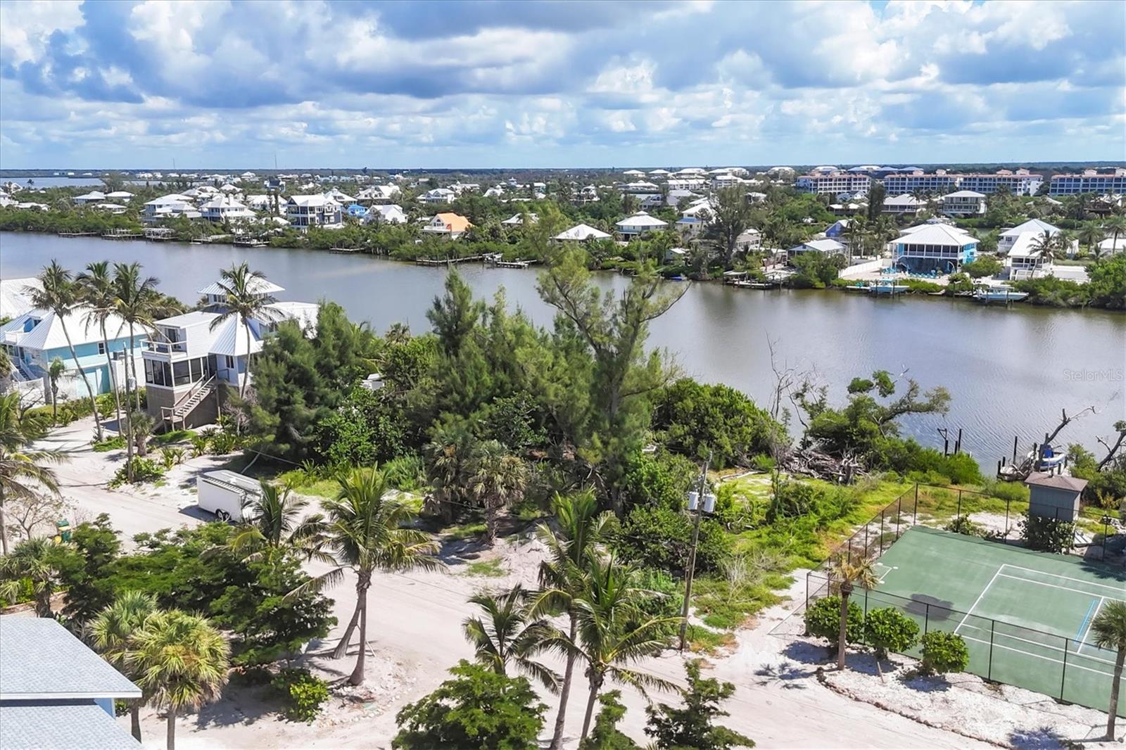 PALM ISLAND ESTATES - Land