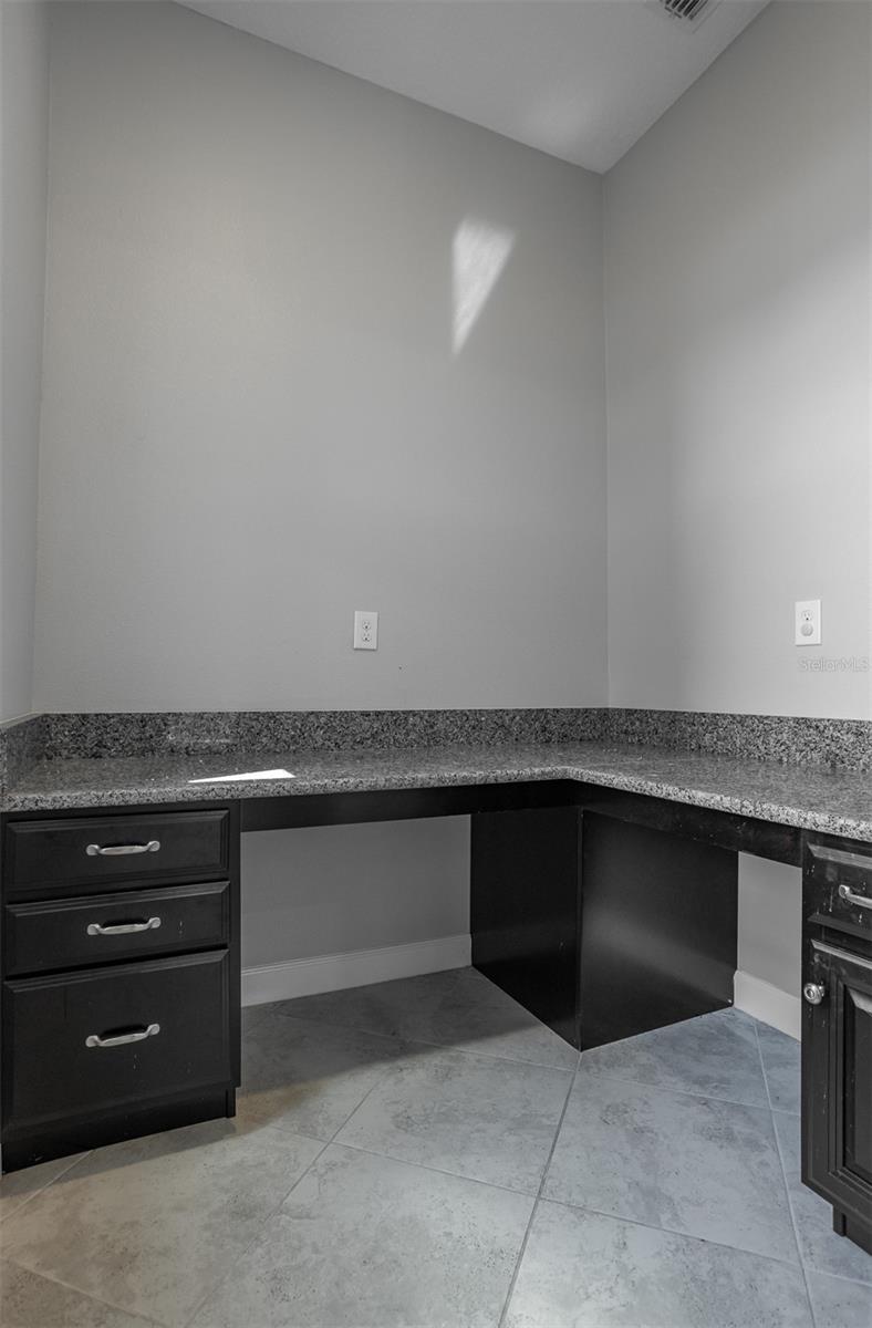 SOUTH FORK P PH 2 & 3B - Residential Lease