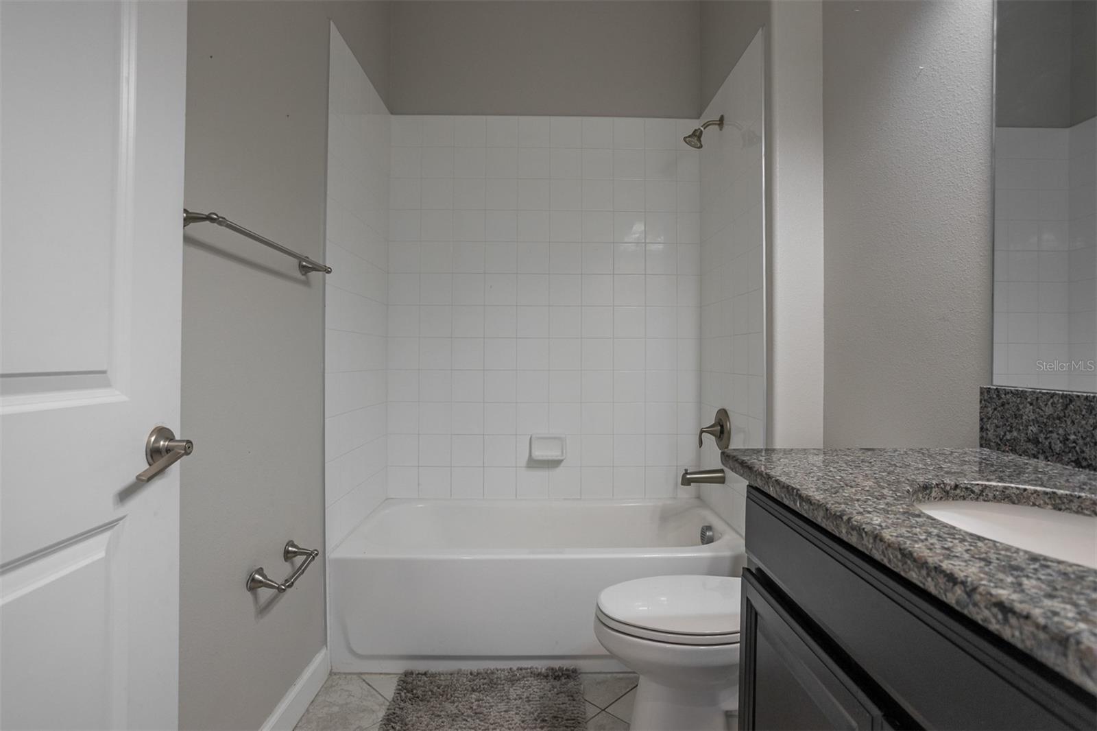 SOUTH FORK P PH 2 & 3B - Residential Lease