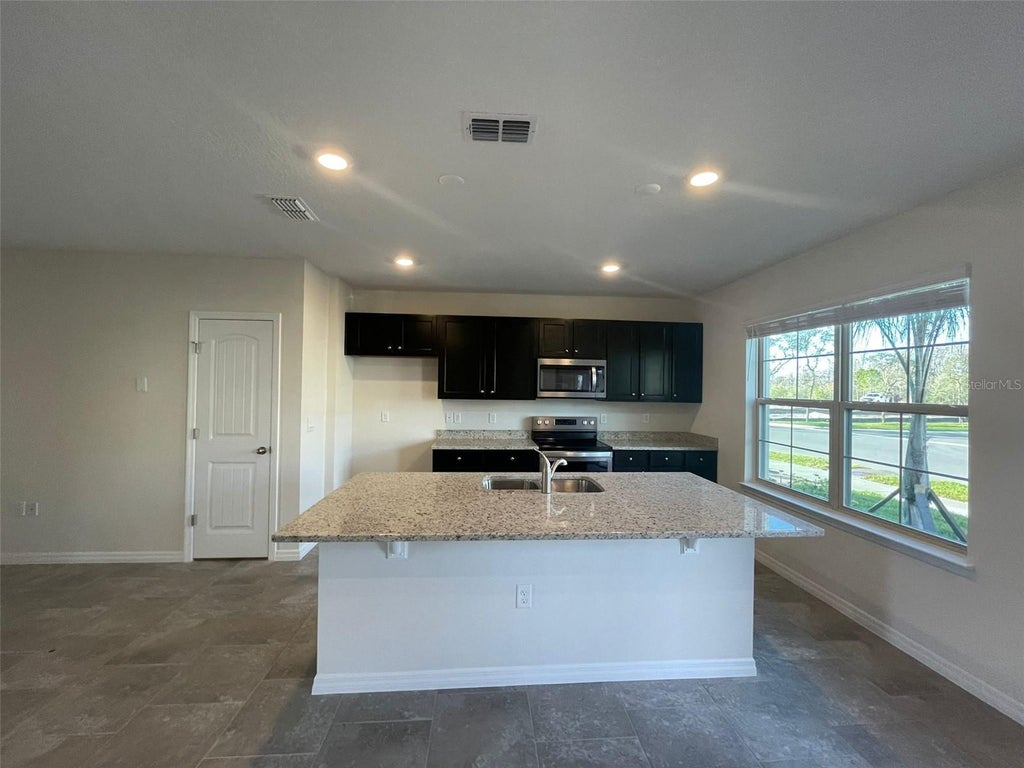 Photo of 10119 Salt Point Drive, Winter Garden, FL 34787 (MLS # S5156826)