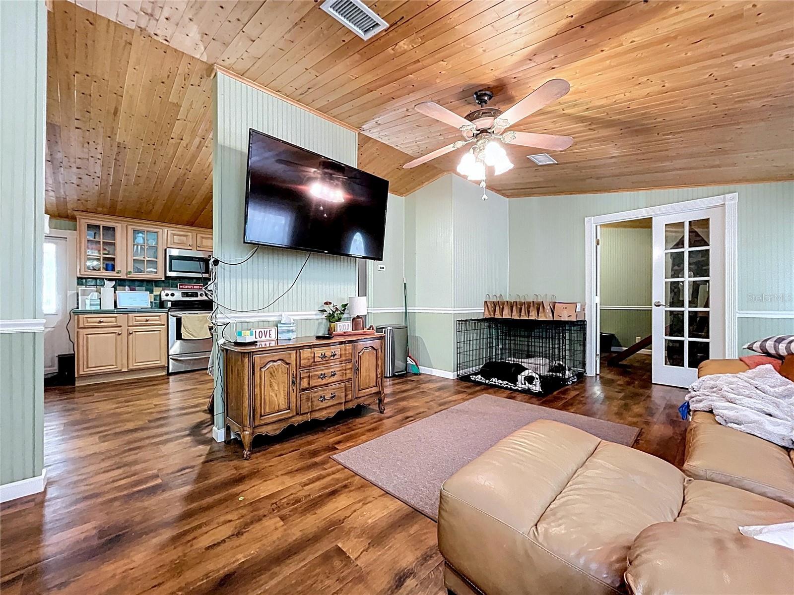 ACREAGE - Residential