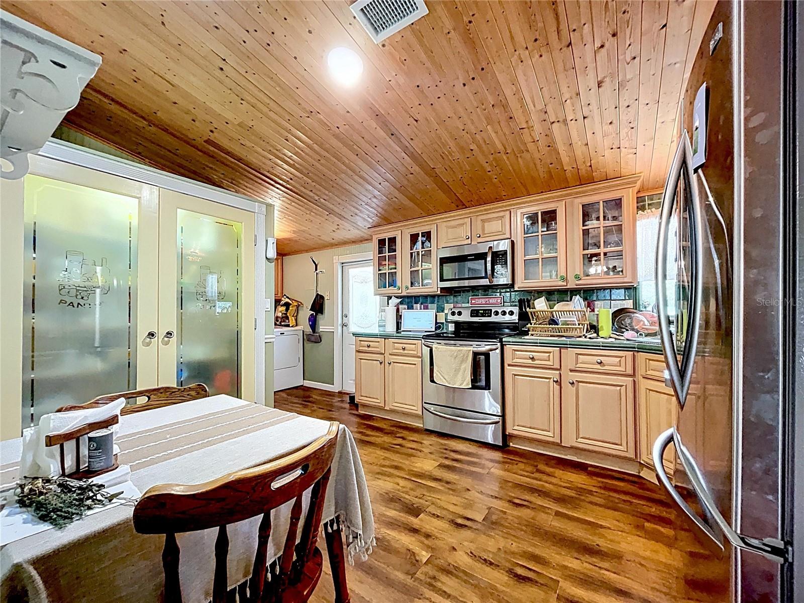 ACREAGE - Residential