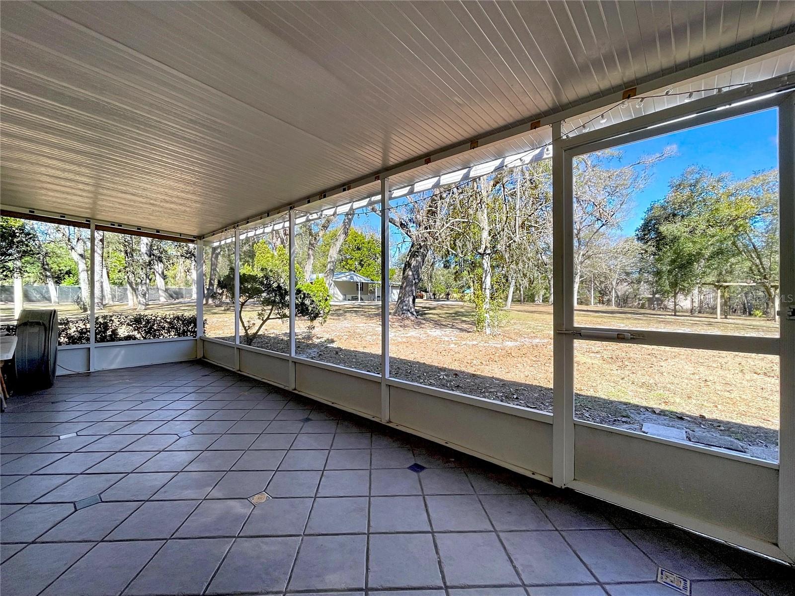 ACREAGE - Residential