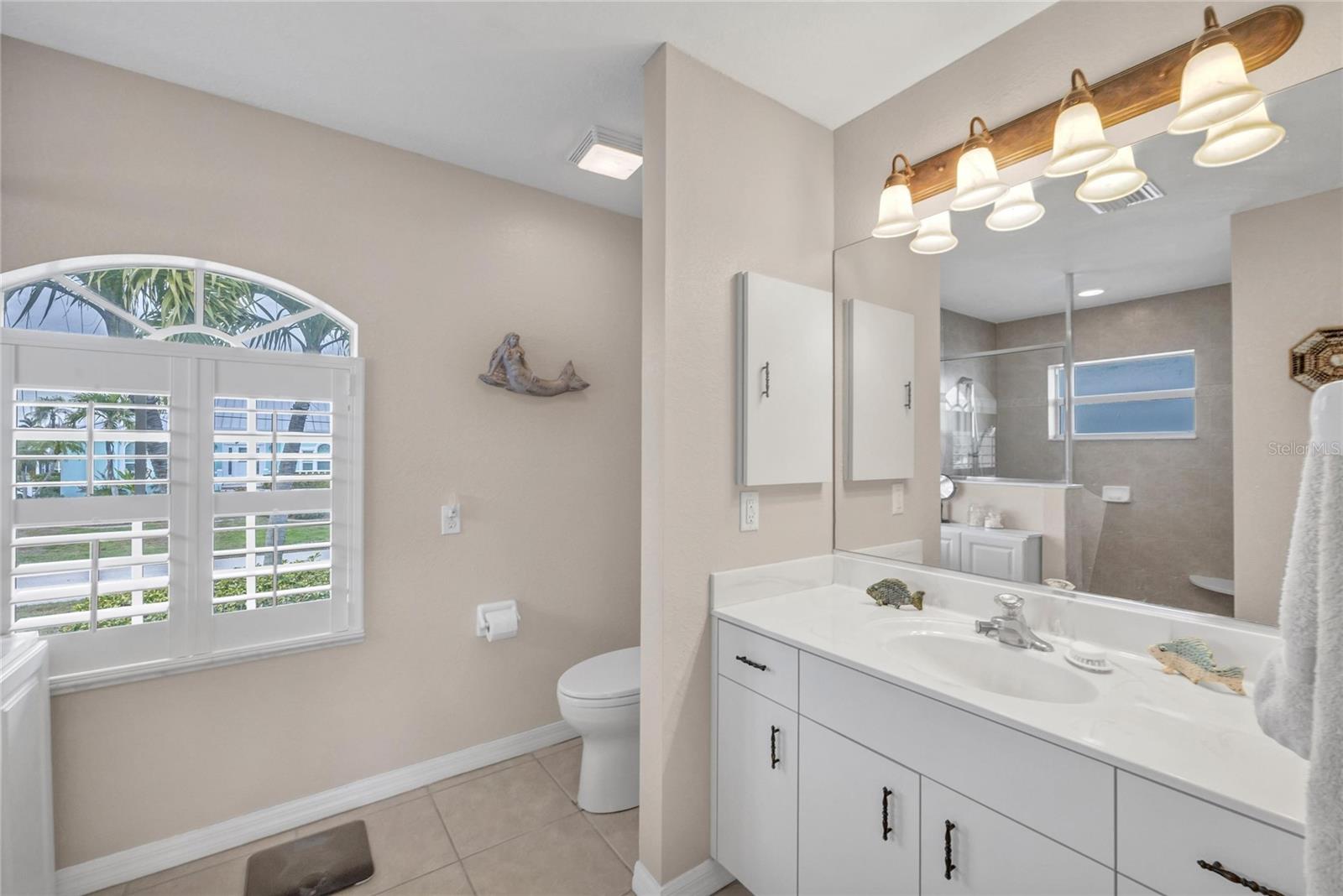 GROVE CITY SHORES - Residential