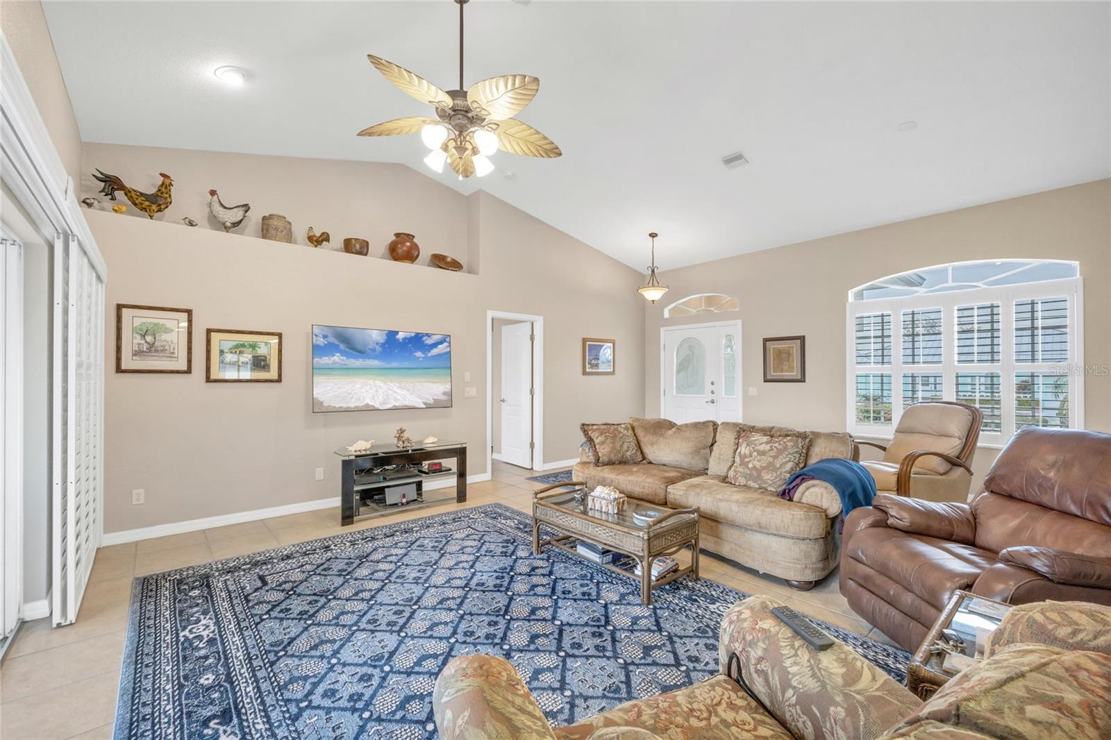 GROVE CITY SHORES - Residential