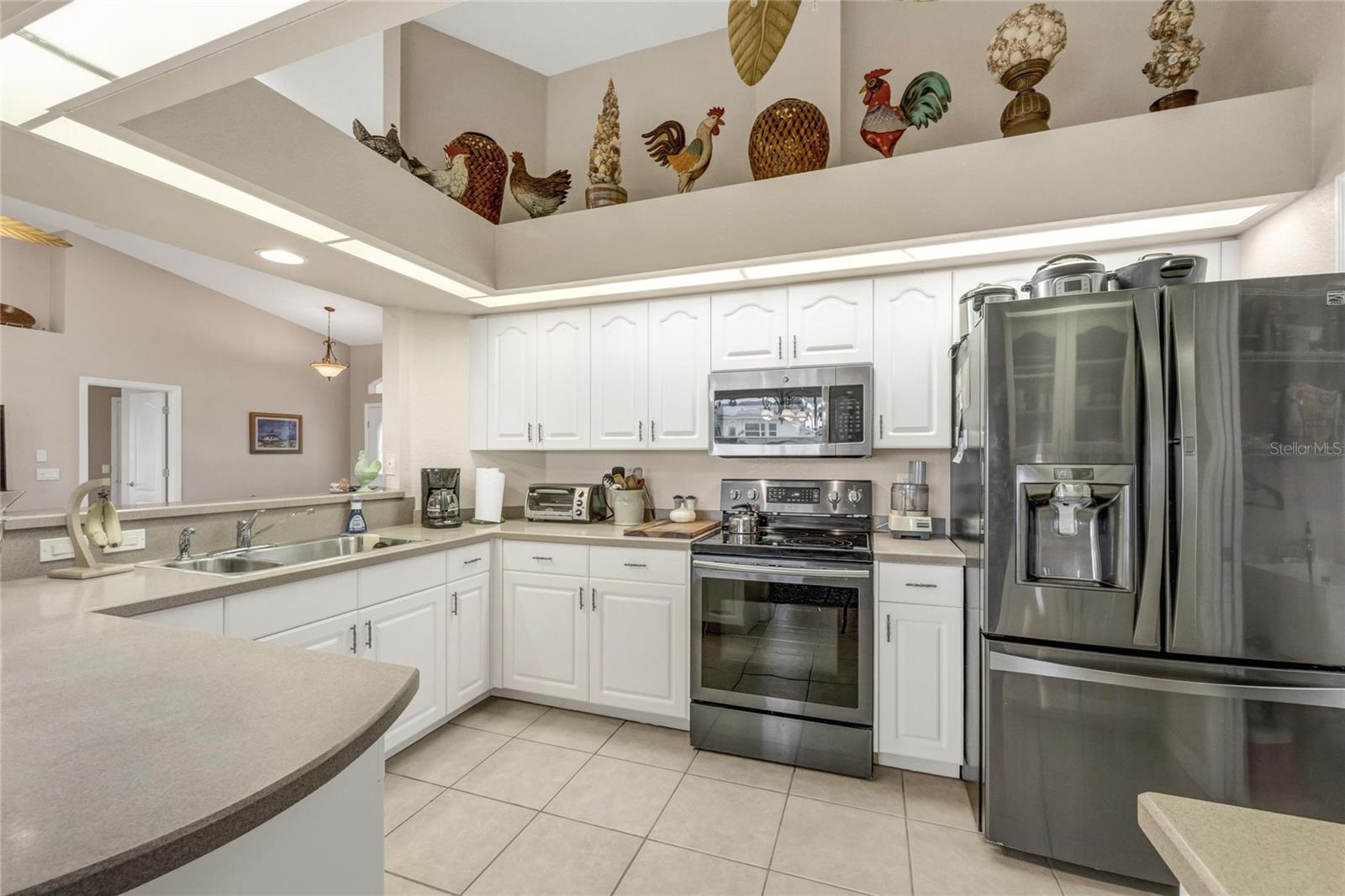 GROVE CITY SHORES - Residential