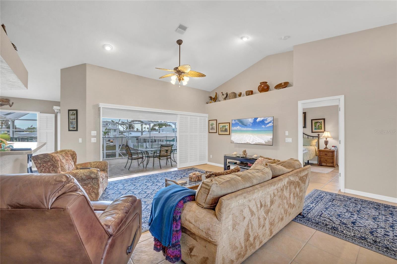 GROVE CITY SHORES - Residential