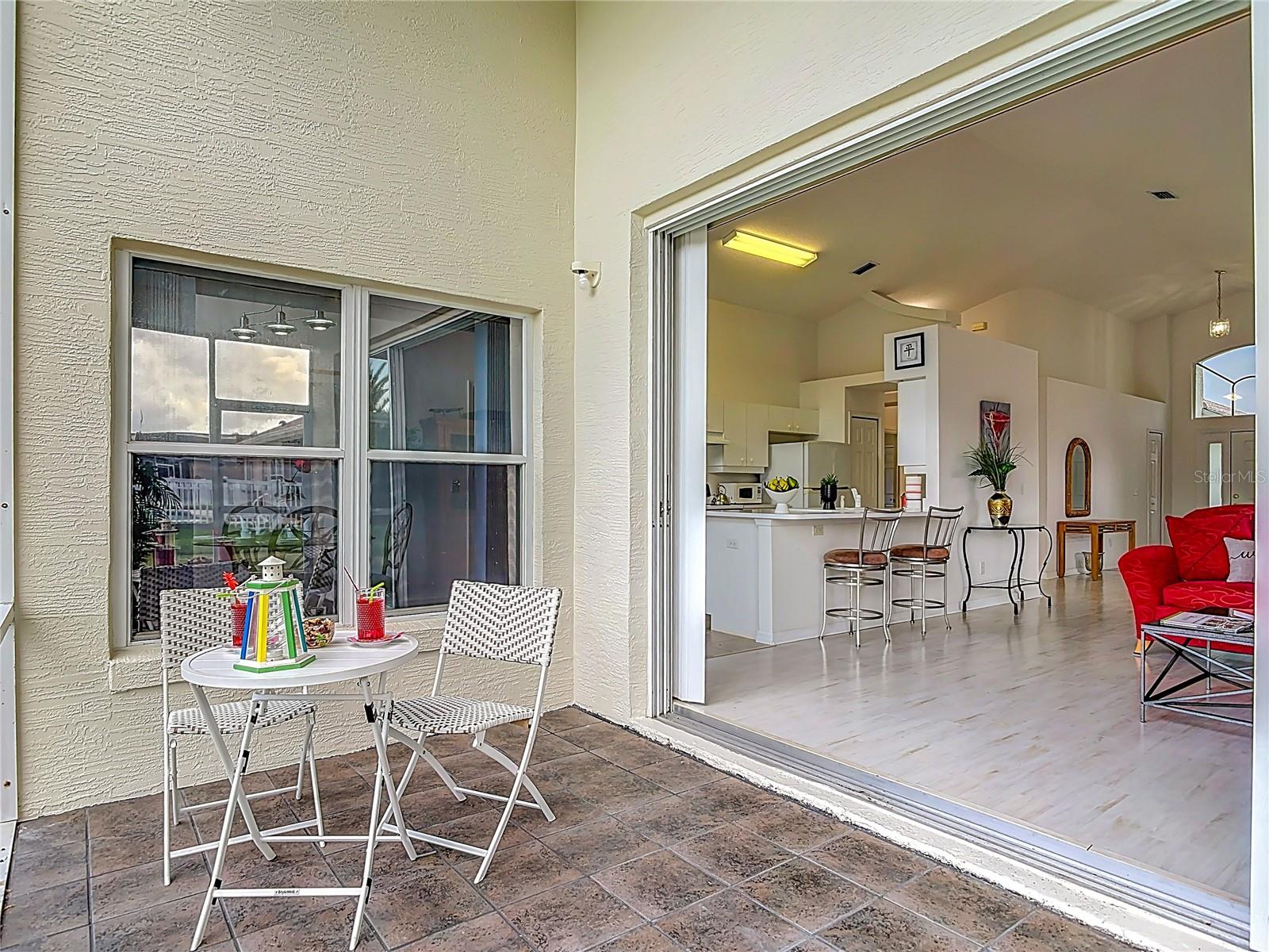 WATERS EDGE PH 04 - Residential