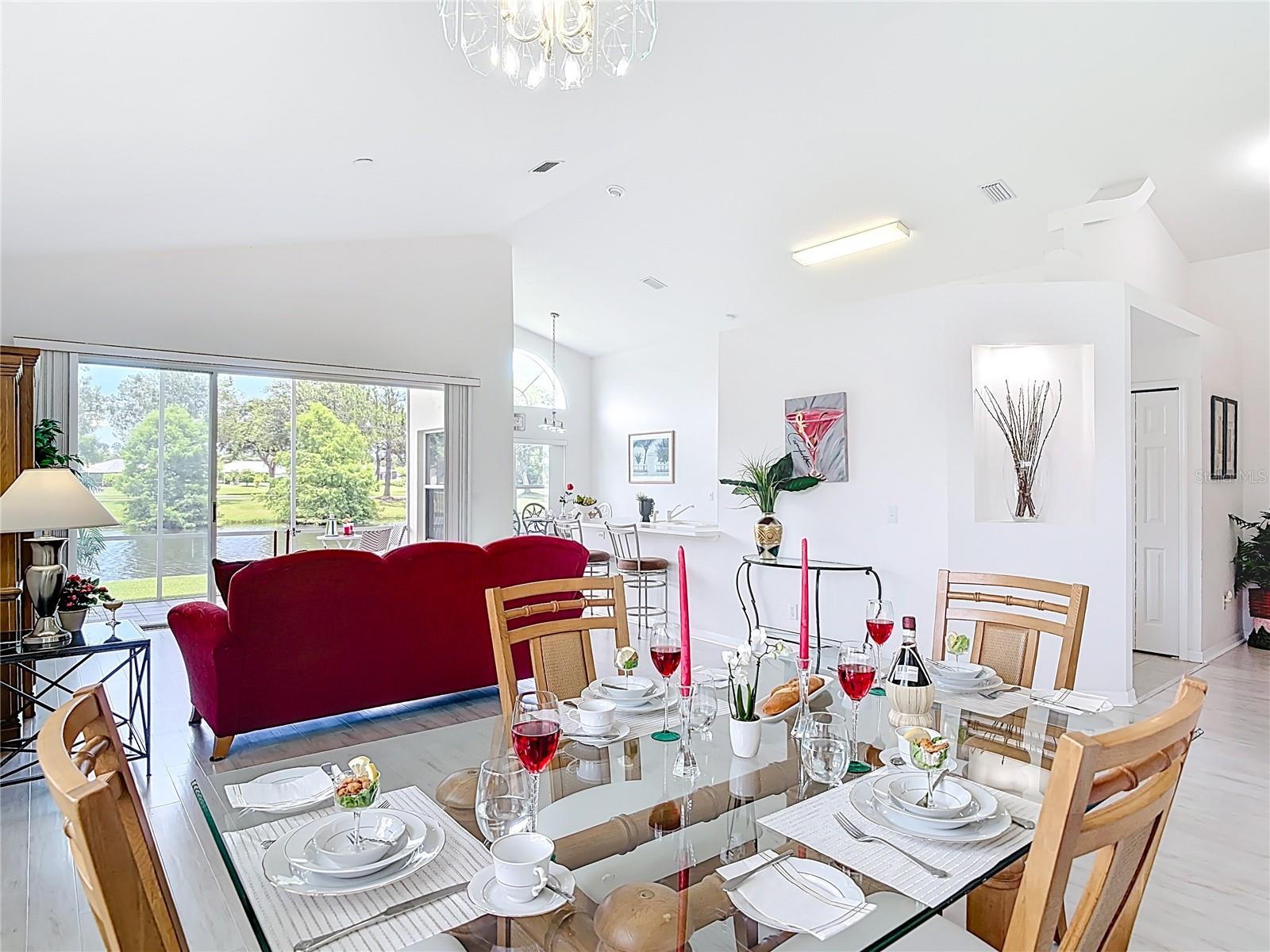 WATERS EDGE PH 04 - Residential