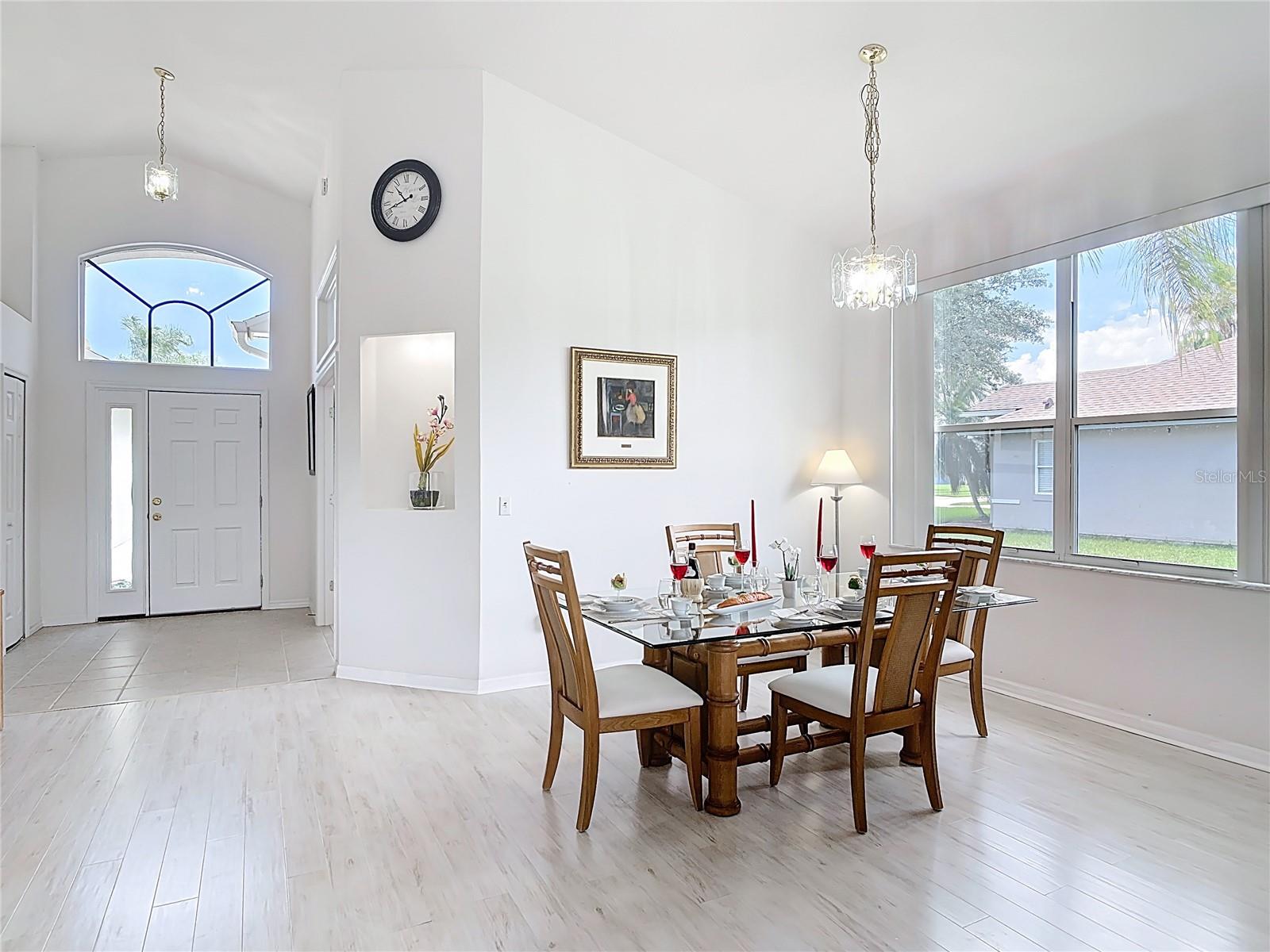 WATERS EDGE PH 04 - Residential