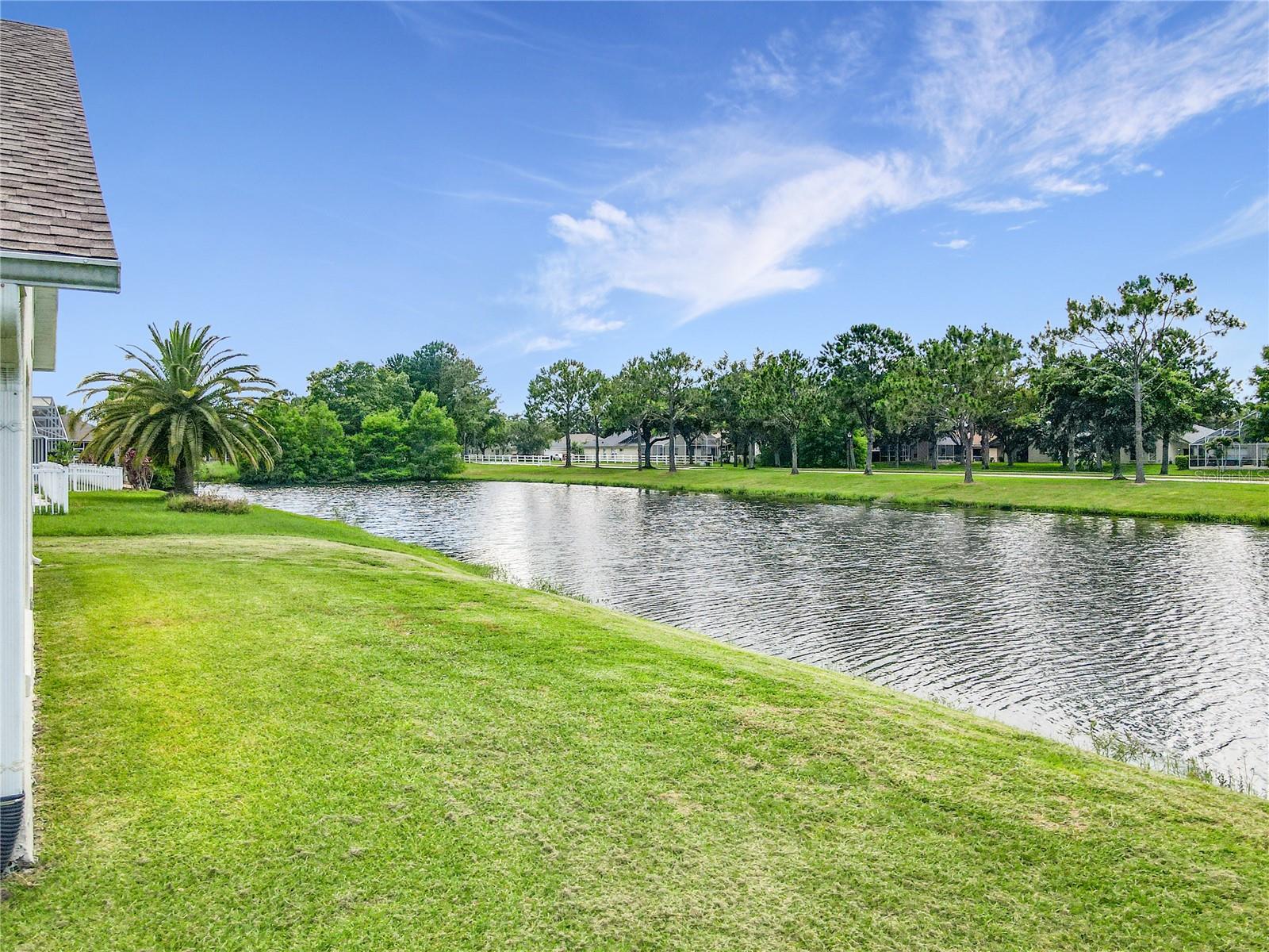 WATERS EDGE PH 04 - Residential