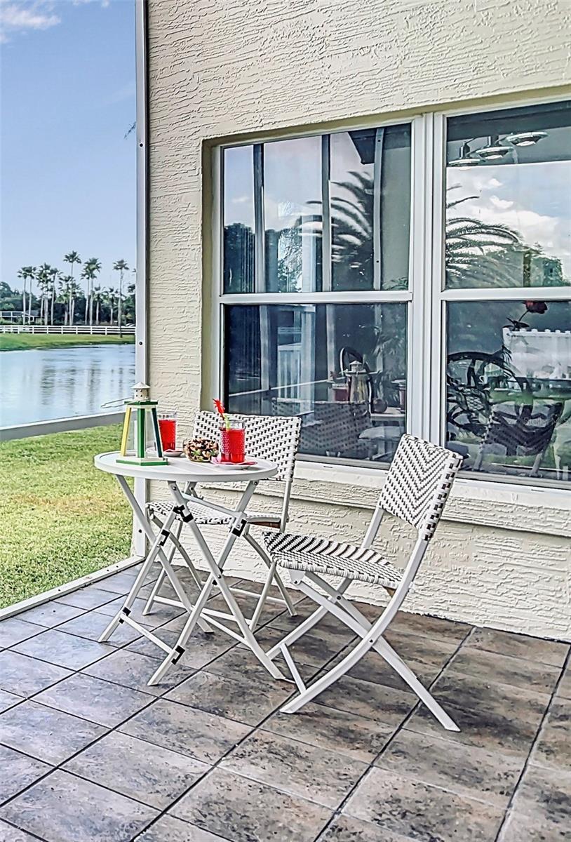 WATERS EDGE PH 04 - Residential