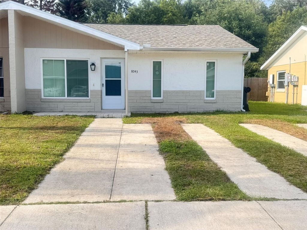 Photo of 8043 Puffin Drive, Orlando, FL 32825 (MLS # O6403465)
