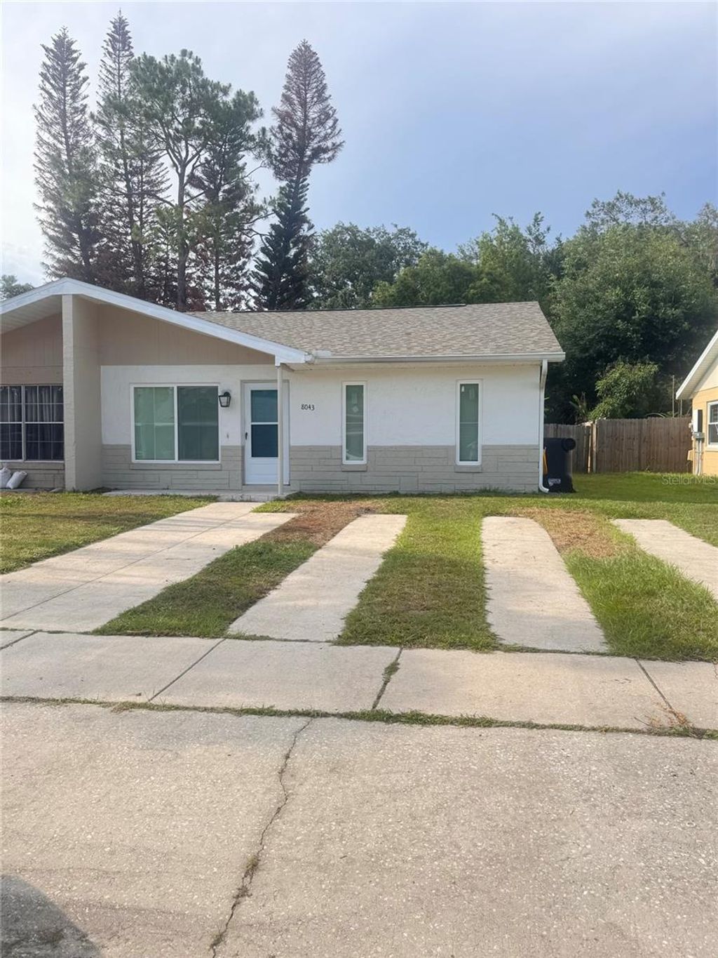 Photo of 8043 Puffin Drive, Orlando, FL 32825 (MLS # O6403465)
