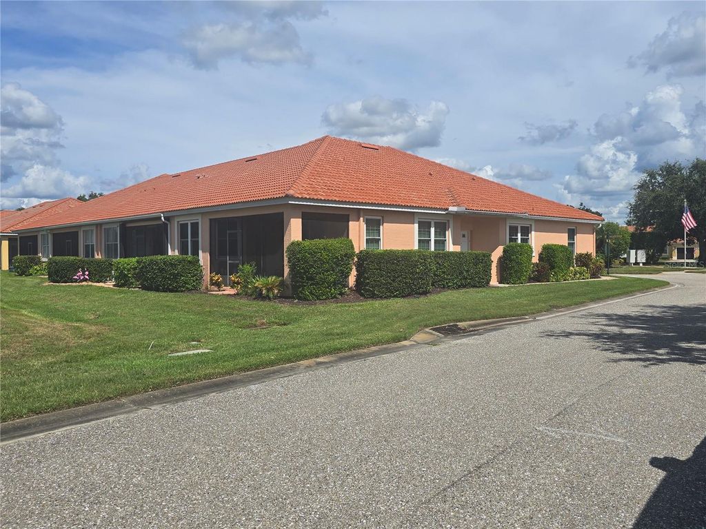 Photo of 9007 Vista Verde Drive, Palmetto, FL 34221 (MLS # A4665272)