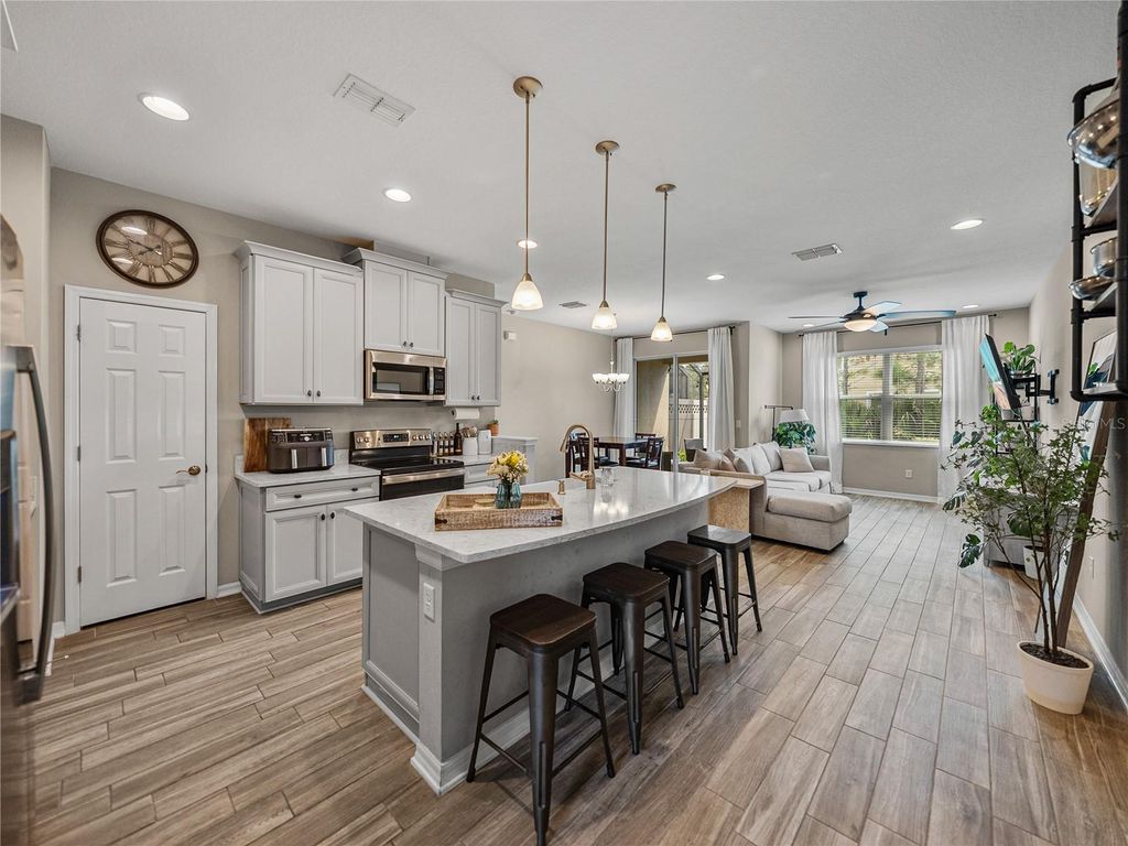 Photo of 29934 Southwell Lane, Wesley Chapel, FL 33543 (MLS # TB8504027)