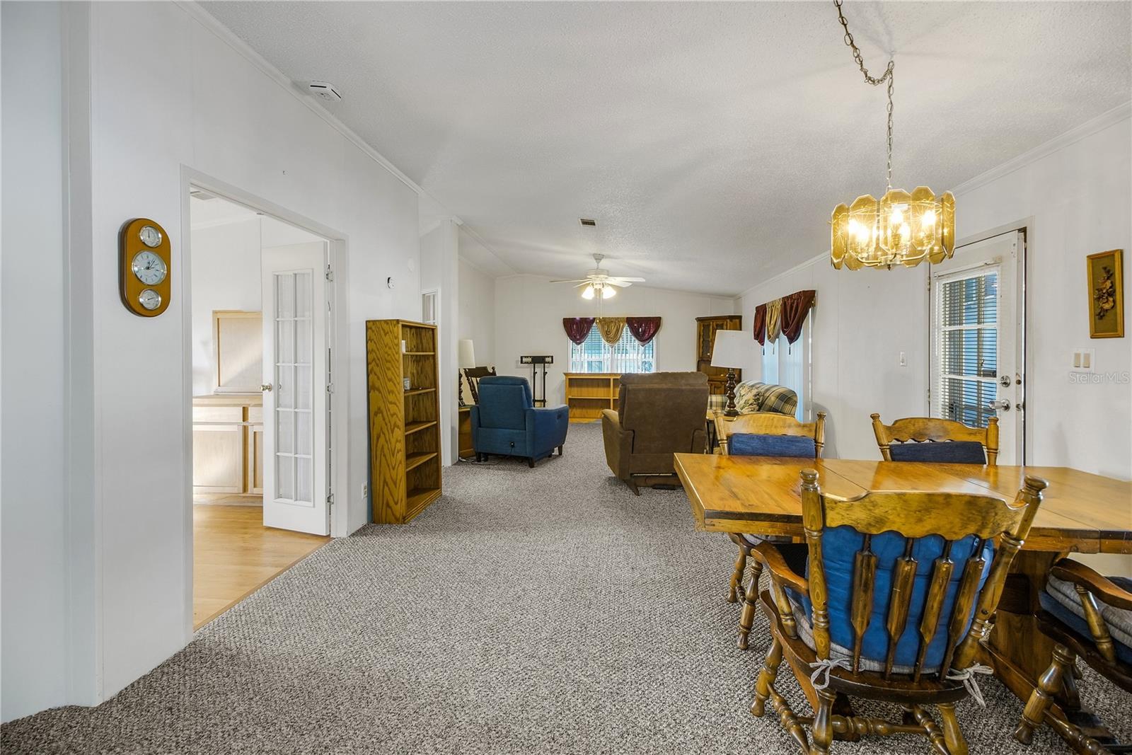 HERITAGE WOOD N LAKES ESTATES - Residential