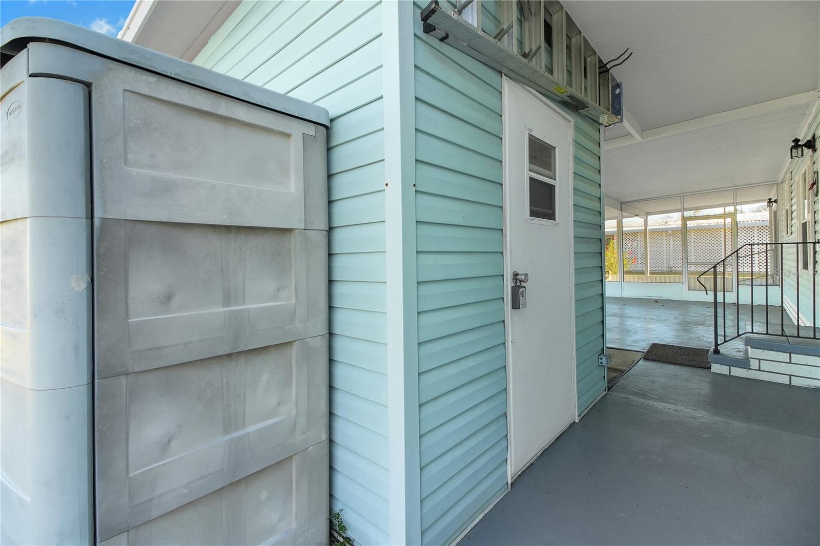 HERITAGE WOOD N LAKES ESTATES - Residential